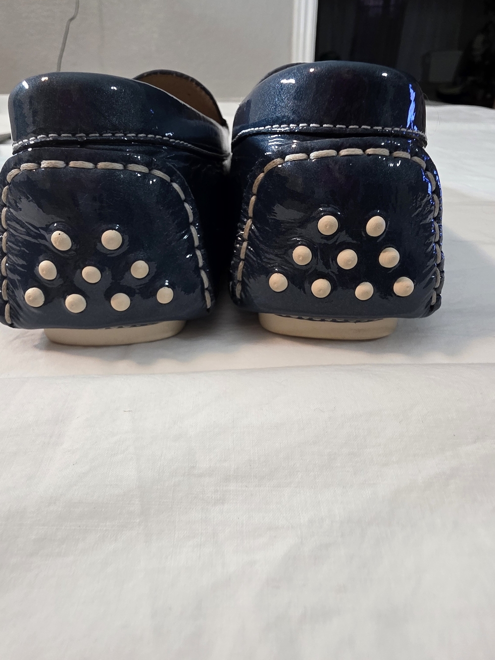 Johnston & Murphy Women's Metallic Navy Patent Leather Loafers - Picture 6 of 9